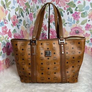 💯Authentic MCM Cognac Tote Handbag🍀